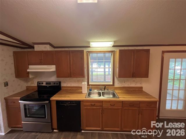 447 Kemp Road, Mooresville, NC 28117