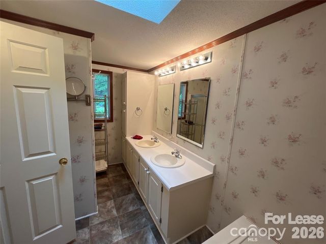 447 Kemp Road, Mooresville, NC 28117