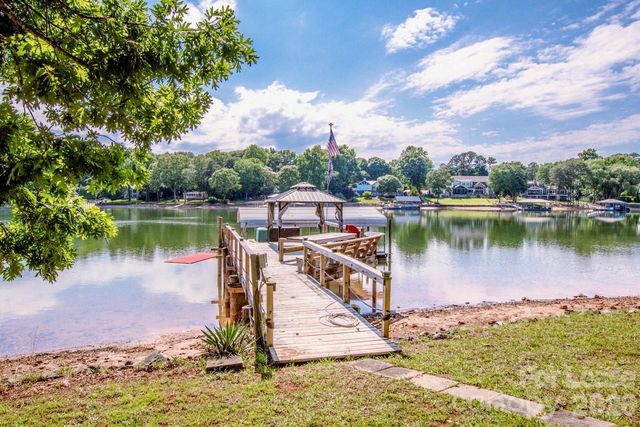 447 Kemp Road, Mooresville, NC 28117