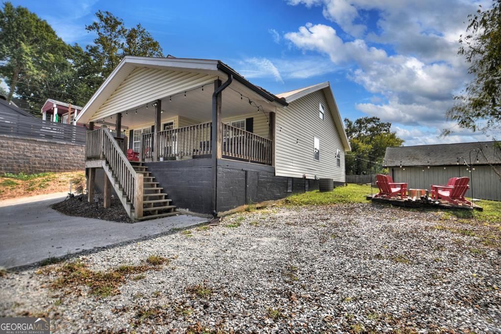 154 Mountain Street, Blue Ridge, GA 30513