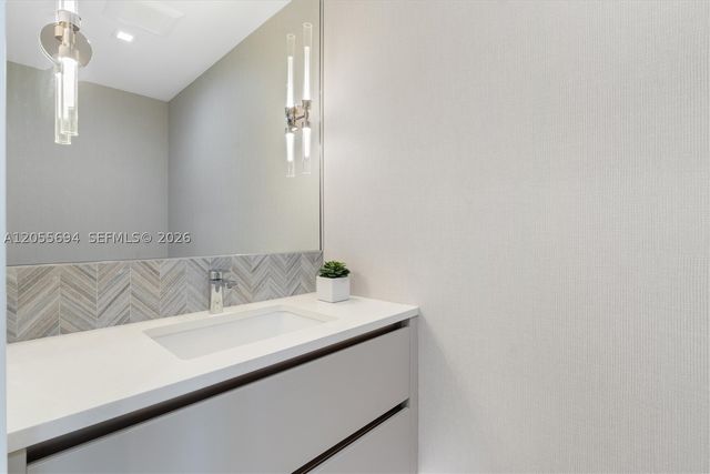 1418 NE 6th St, Fort Lauderdale, FL 33304