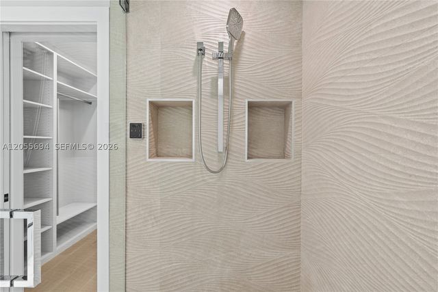 1418 NE 6th St, Fort Lauderdale, FL 33304