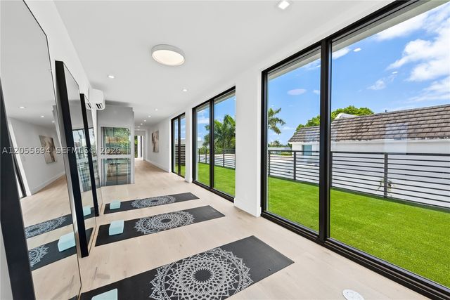 1418 NE 6th St, Fort Lauderdale, FL 33304