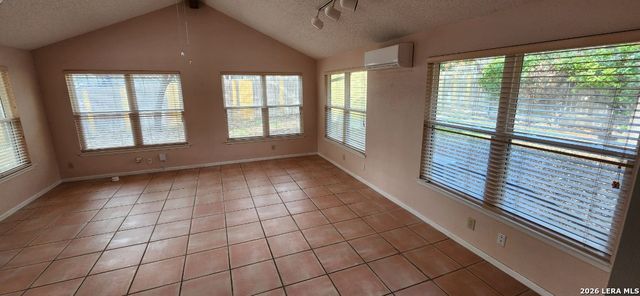 7731 Mary Carolyn, San Antonio, TX 78240