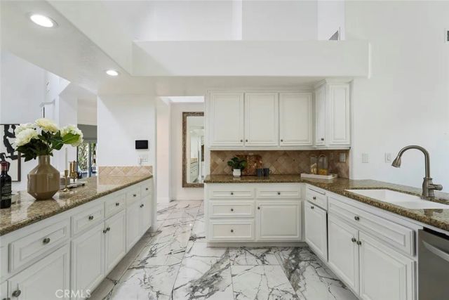 2785 State, Corona, CA 92881
