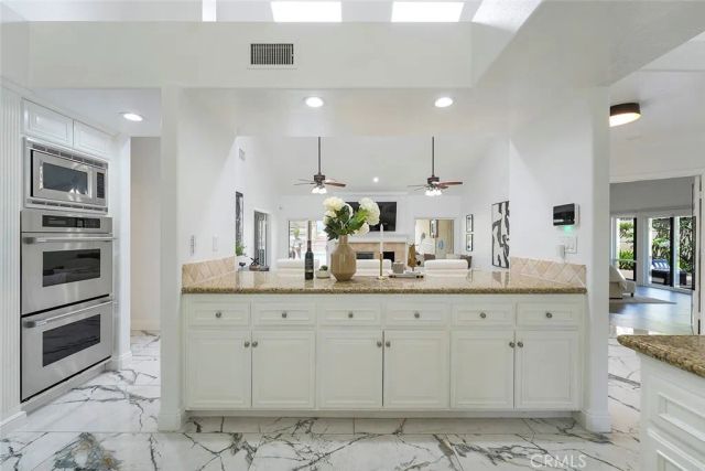 2785 State, Corona, CA 92881