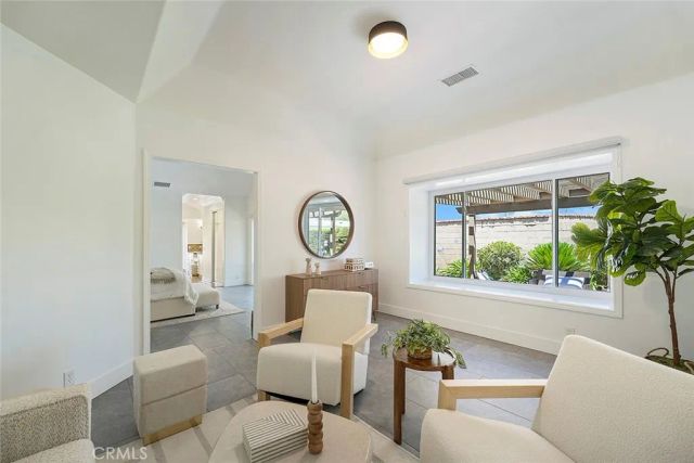 2785 State, Corona, CA 92881