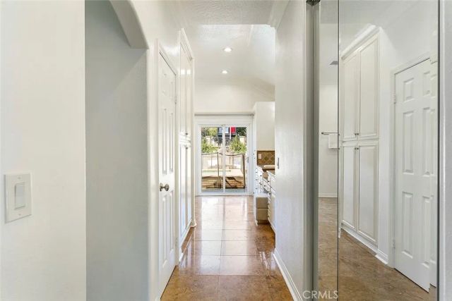 2785 State, Corona, CA 92881
