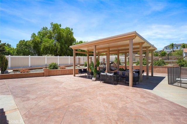 2785 State, Corona, CA 92881