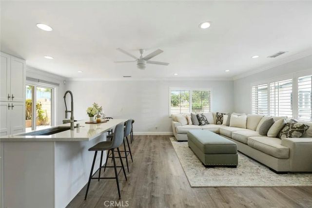 2785 State, Corona, CA 92881