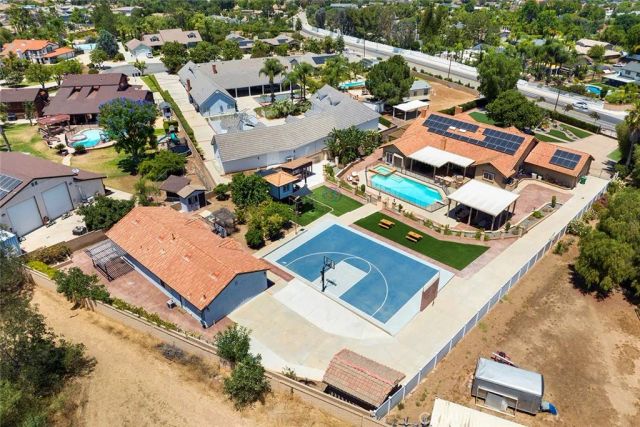 2785 State, Corona, CA 92881