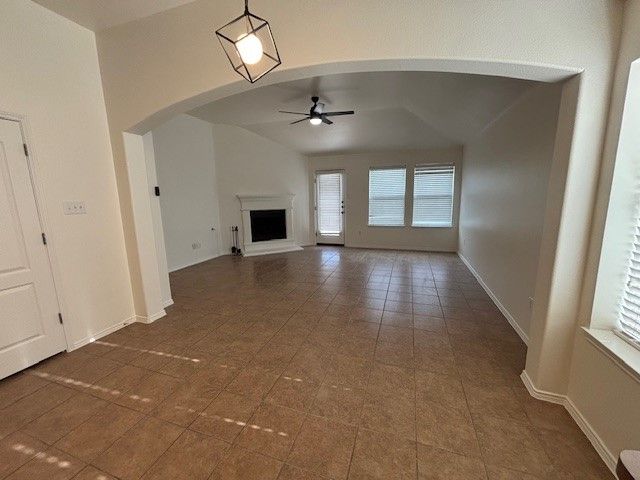8135 Tierra Del Sol Road, Arlington, TX 76002