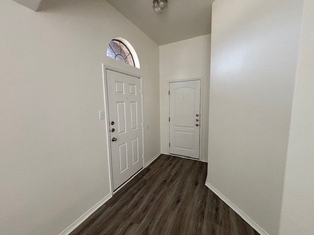 8135 Tierra Del Sol Road, Arlington, TX 76002