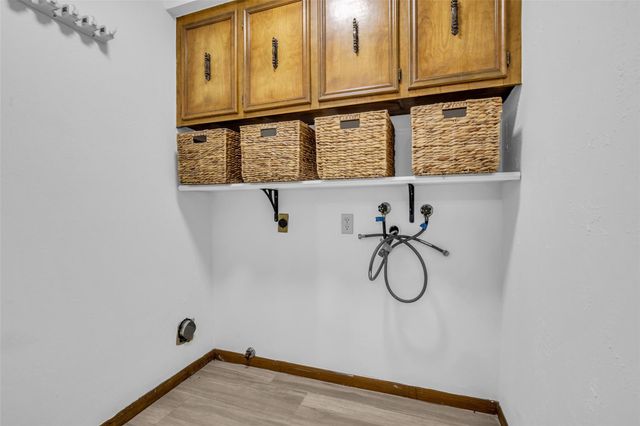 9 Devonshire Drive, Conroe, TX 77304