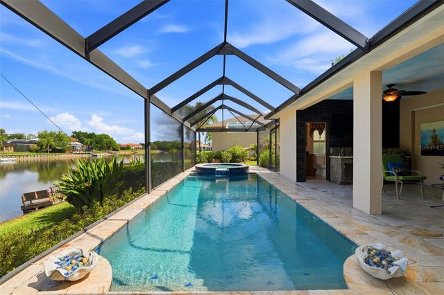 17912 SAINT CROIX ISLE DRIVE, Tampa, FL 33647