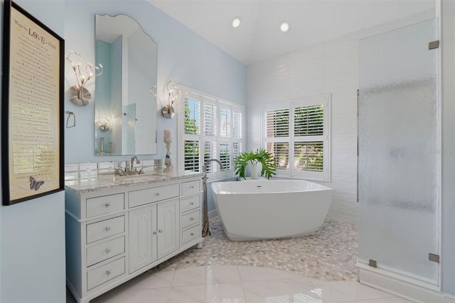 17912 SAINT CROIX ISLE DRIVE, Tampa, FL 33647