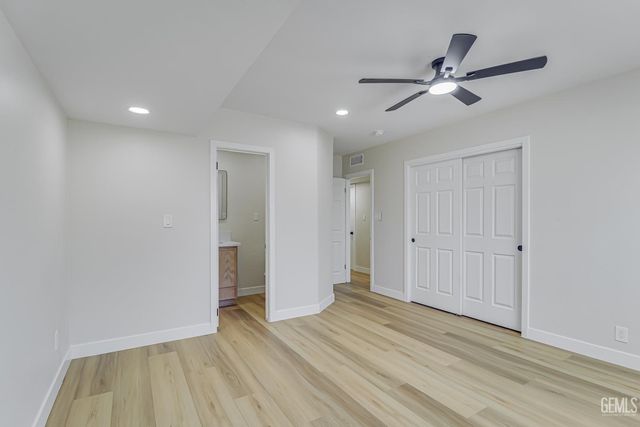1720 Montgomery Avenue, Bakersfield, CA 93304