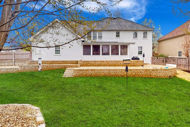 1803 River Ridge Circle, Naperville, IL 60565