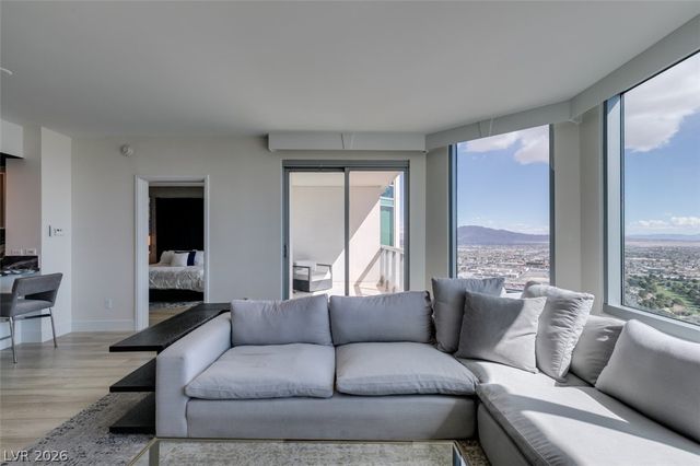 322 Karen Avenue 3902, Las Vegas, NV 89109