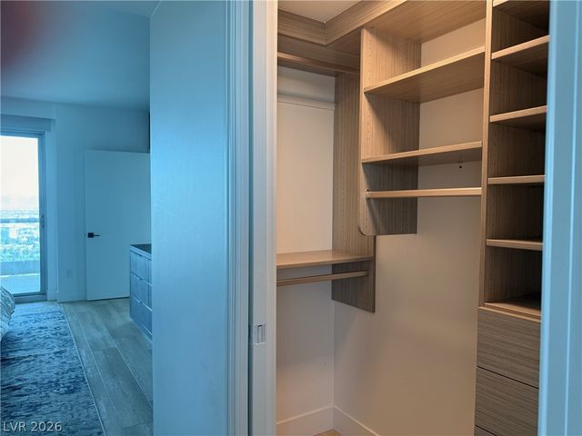 322 Karen Avenue 3902, Las Vegas, NV 89109