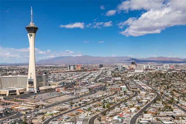 322 Karen Avenue 3902, Las Vegas, NV 89109