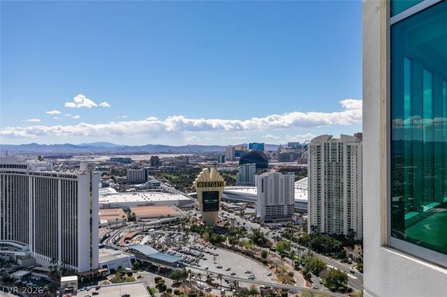 322 Karen Avenue 3902, Las Vegas, NV 89109