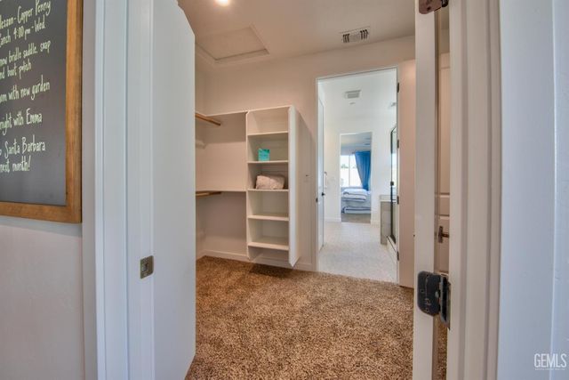 11001 Quentari Avenue, Bakersfield, CA 93311