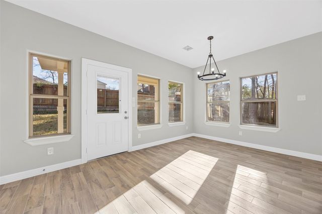 1805 Rollingwood Drive, Huntsville, TX 77340