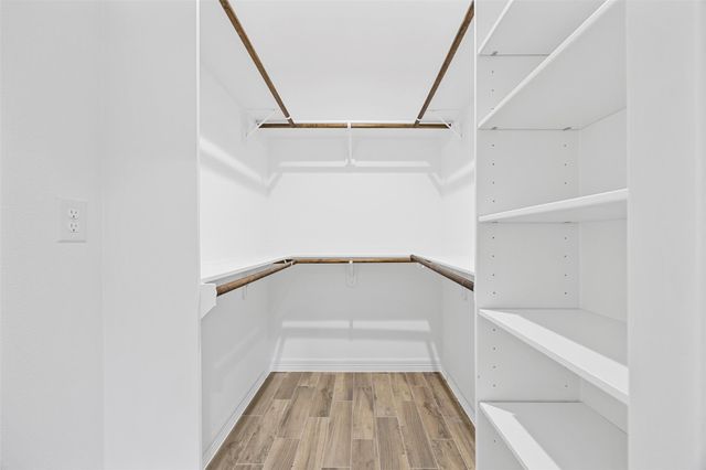 1805 Rollingwood Drive, Huntsville, TX 77340