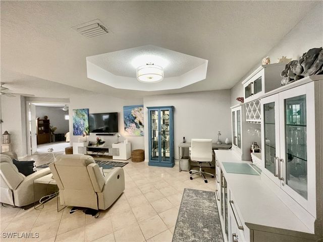 24361 Sandpiper Isle WAY 401, Bonita Springs, FL 34134