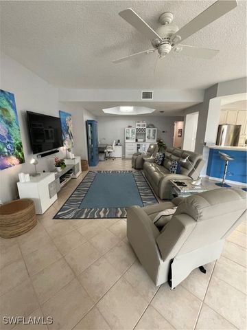 24361 Sandpiper Isle WAY 401, Bonita Springs, FL 34134