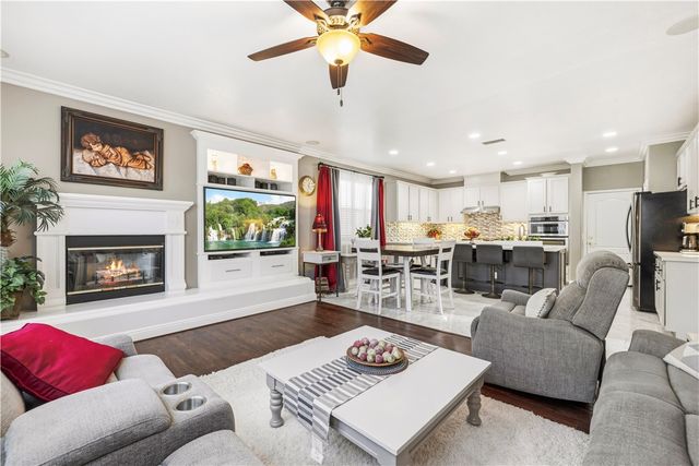 22029 Superior Court, Saugus (santa Clarita), CA 91390