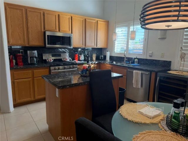 37677 Emerson Drive, Palm Desert, CA 92211