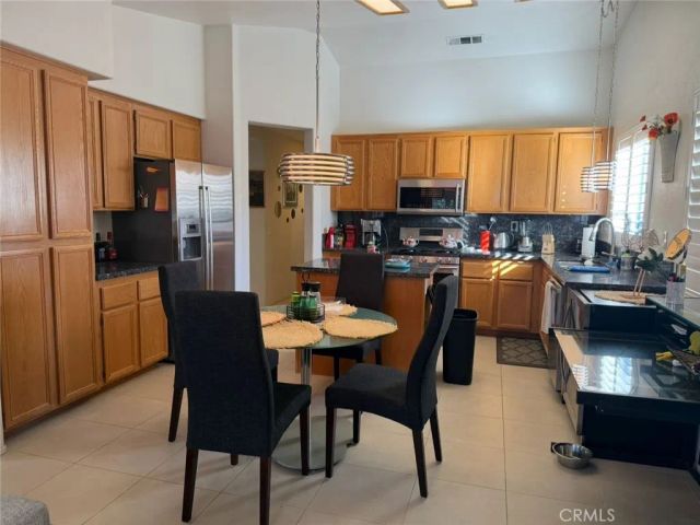 37677 Emerson Drive, Palm Desert, CA 92211
