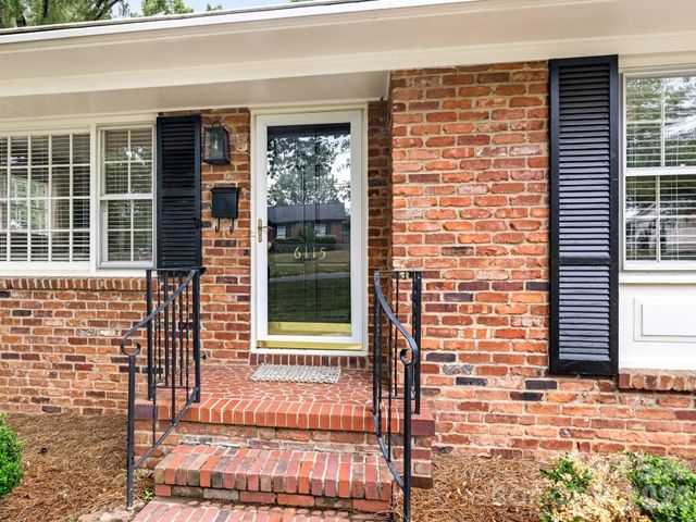 6115 Rosecrest Drive, Charlotte, NC 28210