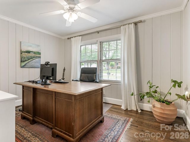 6115 Rosecrest Drive, Charlotte, NC 28210