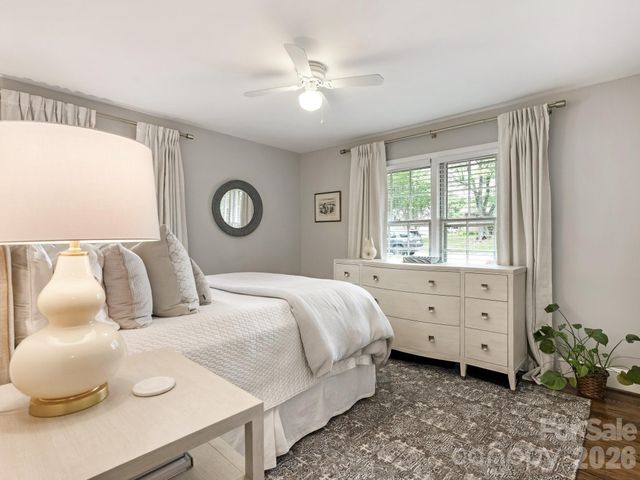 6115 Rosecrest Drive, Charlotte, NC 28210