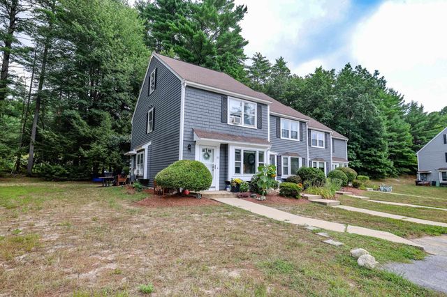 33 Blossom Lane, Merrimack, NH 03054