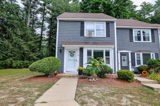 33 Blossom Lane, Merrimack, NH 03054
