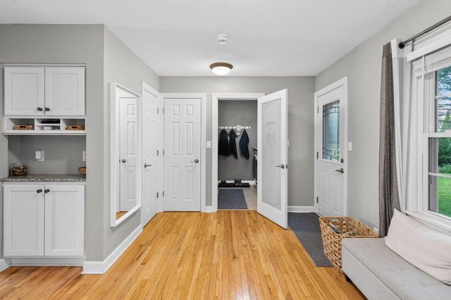 12556 N La Belle COURT, Mequon, WI 53092