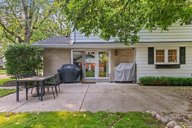 12556 N La Belle COURT, Mequon, WI 53092