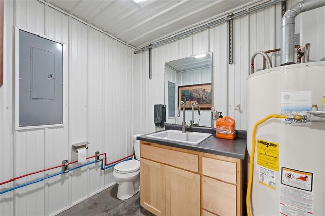 22946 100th Avenue, Cadott, WI 54727