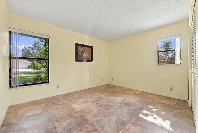 8350 NW 51ST Street, Lauderhill, FL 33351