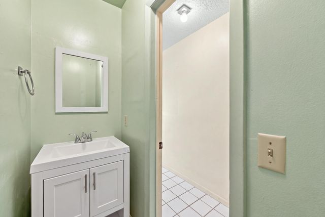 8350 NW 51ST Street, Lauderhill, FL 33351