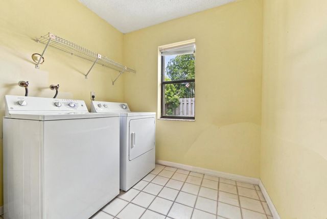 8350 NW 51ST Street, Lauderhill, FL 33351