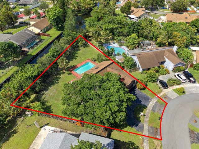 8350 NW 51ST Street, Lauderhill, FL 33351