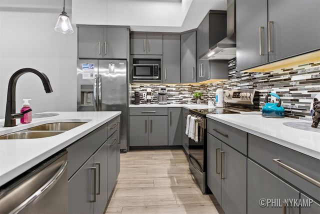 106 E Main Street 3, Fennville, MI 49408