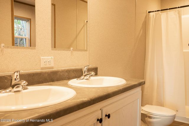 3325 Keye Drive, Weeki Wachee, FL 34606