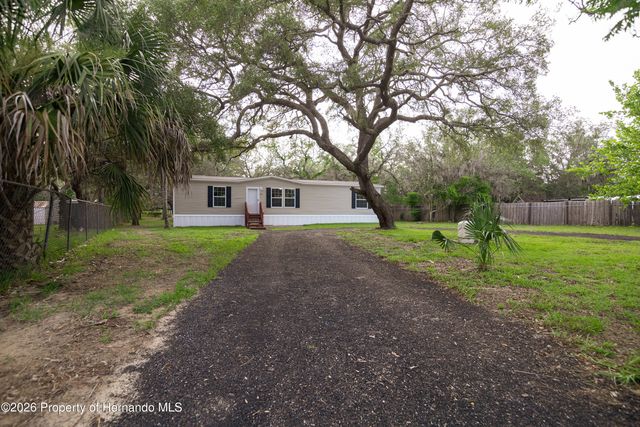 3325 Keye Drive, Weeki Wachee, FL 34606