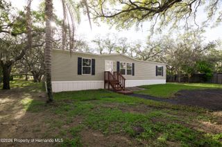 3325 Keye Drive, Weeki Wachee, FL 34606